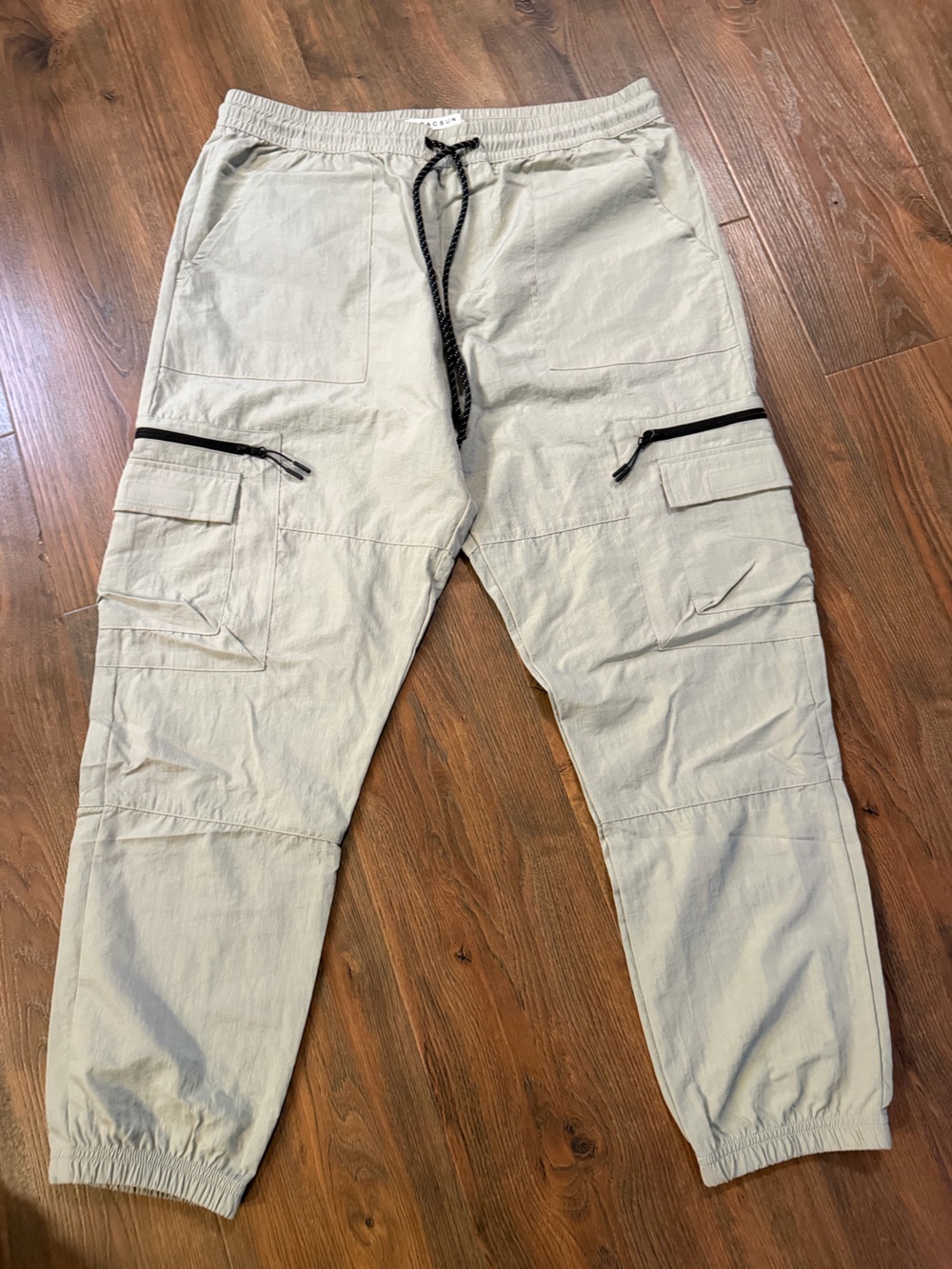 Men's Khaki Green Cargo Jogger Pants with Drawstring Waist-Relaxed Fit